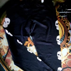 TORRID white skull full leggings